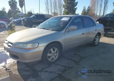 2000 Honda Accord 2.3 Se from USA, damaged, VIN JHMCG6694YC022688